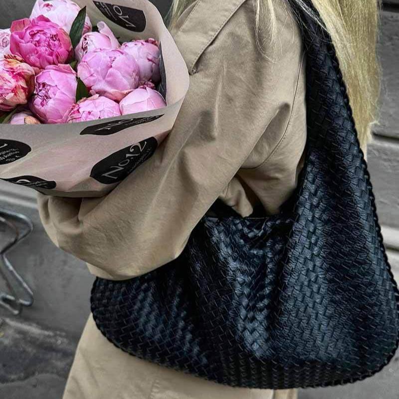 Coralena Borsa a Spalla Oversize - Nero