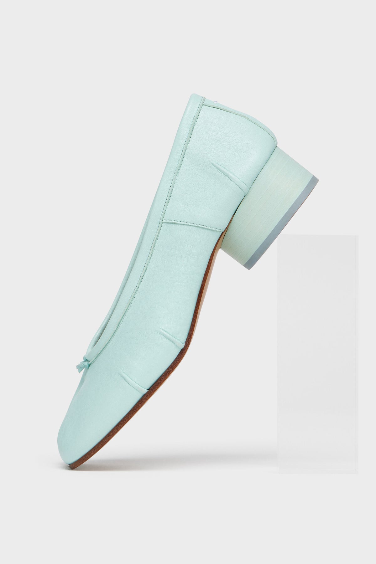 Corvina Ballerina con Tacco Basso - Acqua